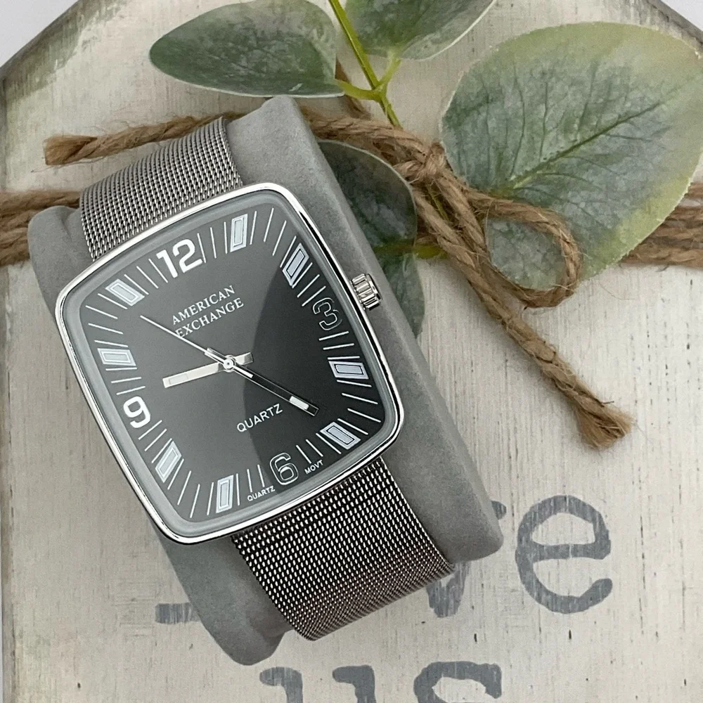 American Exchange Quartz Men’s Watch Square Face Silver Tone Movt #7231‎ Used